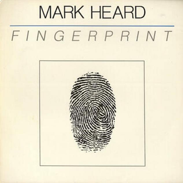 Mark heard. Fingerprint album. Книга с отпечатком пальца на обложке.